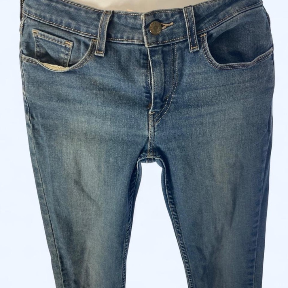 Levi's blue denim skinny jeans #denim #skinnyjeans 28 6